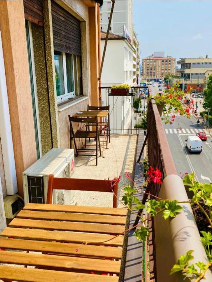 Pang'S Guesthouse Местре Екстер'єр фото